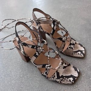 La Canadienne Heeled Sandal